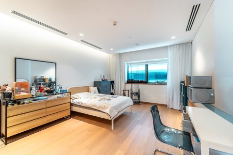 Apartment in Palm Jumeirah, Dubai, UAE 3 bedrooms, 572 sq.m. № 707747 - photo 11