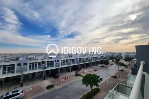 Снять в аренду таунхаус в DAMAC Hills (Akoya by DAMAC), Дубай, ОАЭ 5 спален, 227м2, № 680673 - фото 12