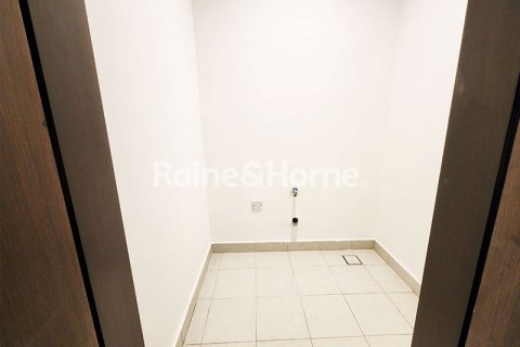 Apartemen di Downtown Dubai (Downtown Burj Dubai), UEA 2 kamar tidur, 140.2 m2 nomor 707582 - foto 10