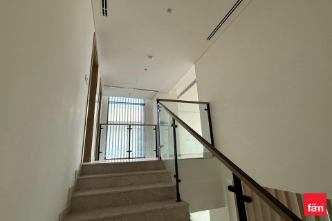 Villa sa Al Furjan, Dubai, UAE 4 silid-tulugan, 584.5 sq.m. № 635904 - larawan 4