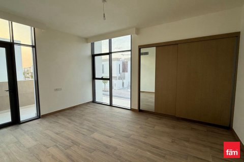 Villa sa Al Furjan, Dubai, UAE 4 silid-tulugan, 584.5 sq.m. № 635904 - larawan 2