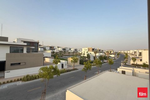Villa sa Al Furjan, Dubai, UAE 4 silid-tulugan, 584.5 sq.m. № 635904 - larawan 11