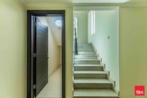 Vila v Dubai, SAE 3 ložnice, 704.9 m² Č.: 635902 - fotografie 6