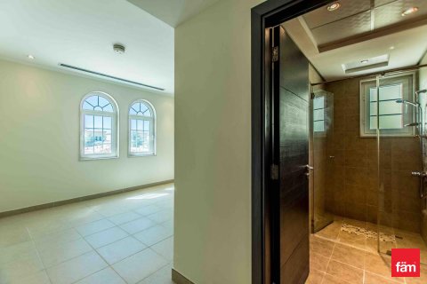Vila v Dubai, SAE 3 ložnice, 704.9 m² Č.: 635902 - fotografie 7