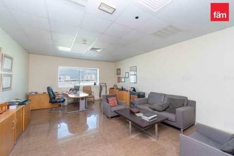 Oficina en alquiler en Al Furjan, Dubai, EAU 622.6 m2 № 669770 - foto 6