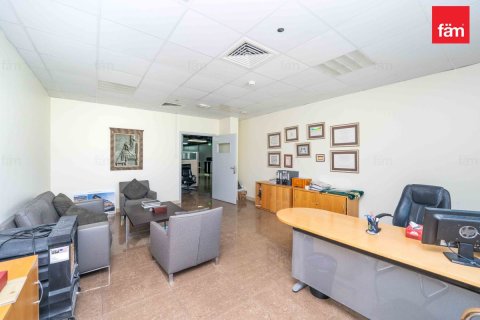 Oficina en alquiler en Al Furjan, Dubai, EAU 622.6 m2 № 669770 - foto 11