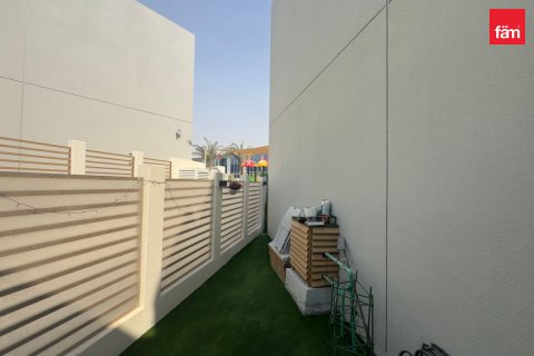 Radhus till försäljning i Dubai, UAE 1 sovrum, 80.8 kvm Nr. 727556 - fotografi 11