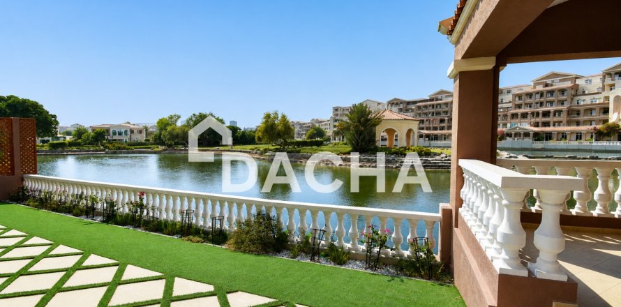 Leilighet i Motor City, Dubai, Emiratene 3 soverom, 412 kvm nr. 713666