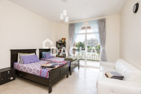 Leilighet til salgs i Motor City, Dubai, Emiratene 3 soverom, 412 kvm Nr. 713666 - Foto 17