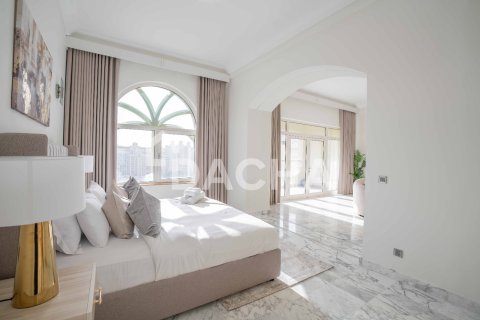 Apartman u gradu Palm Jumeirah, Dubai, UAE 4 spavaće sobe, 450 m2 Br. 713668 - Slika 6