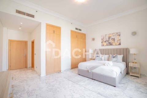 Apartman u gradu Palm Jumeirah, Dubai, UAE 4 spavaće sobe, 450 m2 Br. 713668 - Slika 13