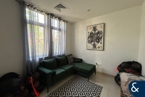 Reem, Dubai, UAE의 임대용 빌라 침실 3개, 212제곱미터 번호 668429 - 사진 2