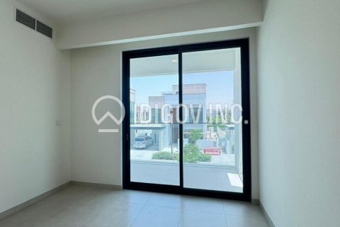 Villa uthyres i Arabian Ranches 3, Dubai, UAE 4 sovrum, 505 kvm Nr. 680682 - fotografi 15