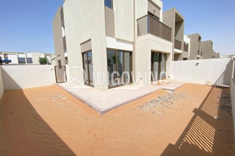 Σπίτι σε Dubai Land, Dubai, ΗΑΕ 4 υπνοδωμάτια, 1137 τ.μ. Αρ. 680686 - φωτογραφία 12