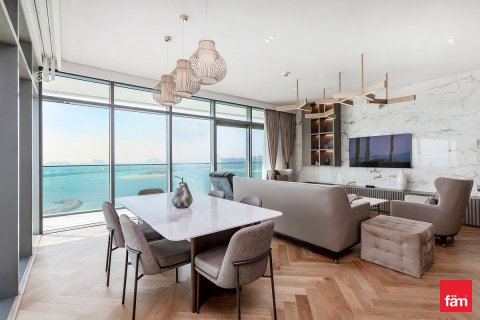 Huoneisto Dubai Harbour, Arabiemiraatit 3 makuuhuonetta, 197.9 m2 № 634899 - kuva 2