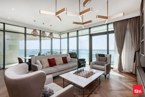 Huoneisto Dubai Harbour, Arabiemiraatit 3 makuuhuonetta, 197.9 m2 № 634899 - kuva 1
