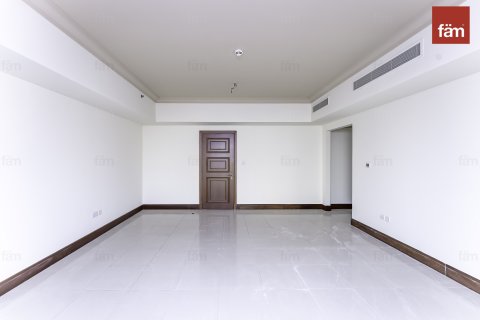 Apartment in Palm Jumeirah, Dubai, UAE 3 bedrooms, 309.1 sq.m. № 634896 - photo 11