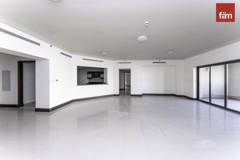 Apartment in Palm Jumeirah, Dubai, UAE 3 bedrooms, 309.1 sq.m. № 634896 - photo 5