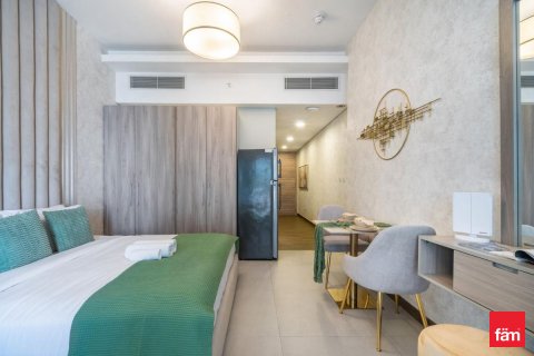 Apartment in Business Bay, Dubai, UAE 68.8 sq.m. № 634897 - photo 12