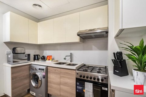 Apartment in Business Bay, Dubai, UAE 68.8 sq.m. № 634897 - photo 8