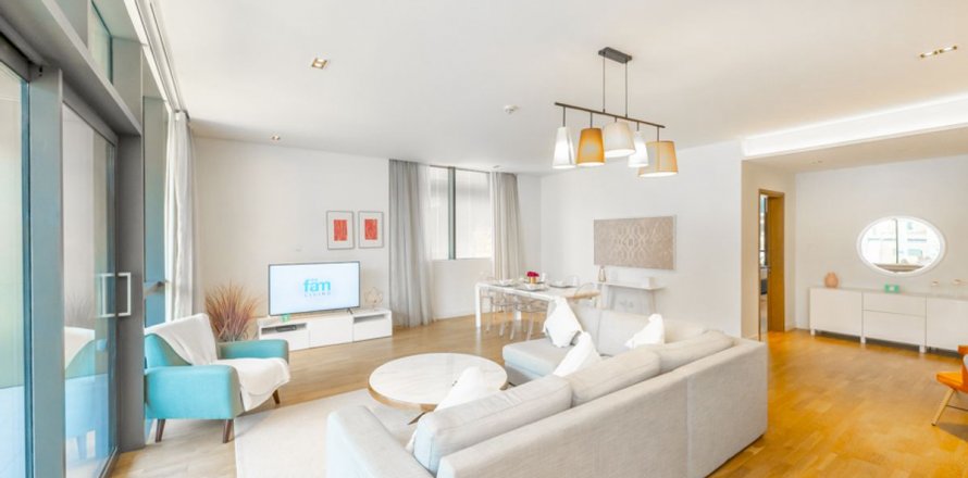 Appartement à Al Wasl, Dubai, EAU: 3 chambres, 220 m2 № 634902