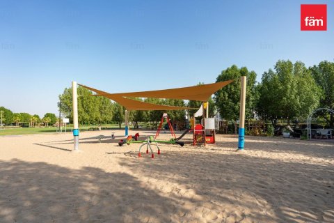 Villa til salgs i Dubai, Emiratene 4 soverom, 112.8 kvm Nr. 715623 - Foto 8