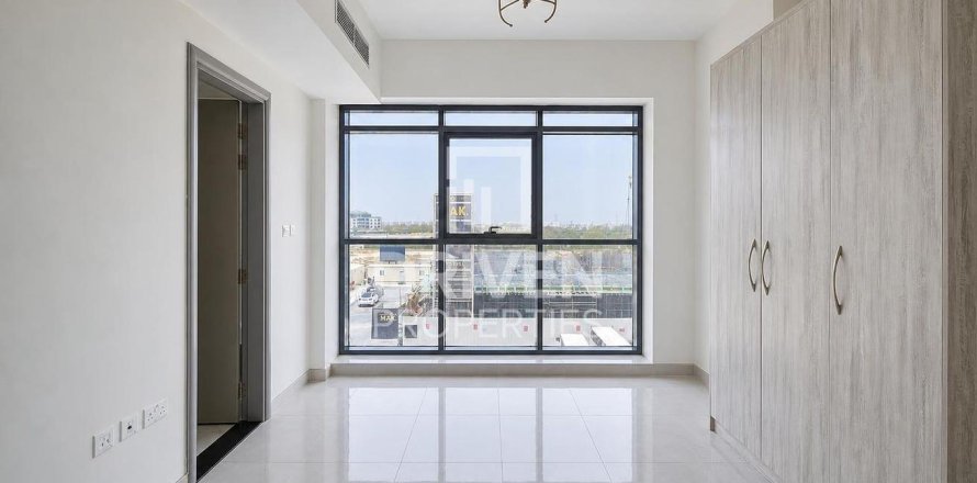Apartment in Meydan, Dubai, UAE 2 bedrooms, 108.6 sq.m. № 756555
