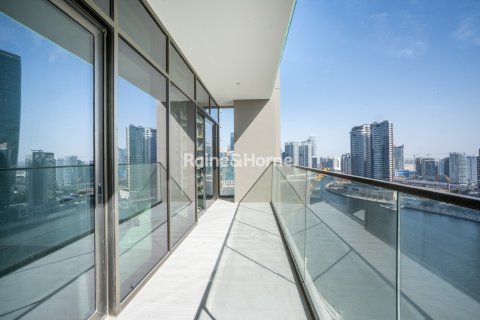 Apartman u gradu Business Bay, Dubai, UAE 3 spavaće sobe, 160.8 m2 Br. 707613 - Slika 2