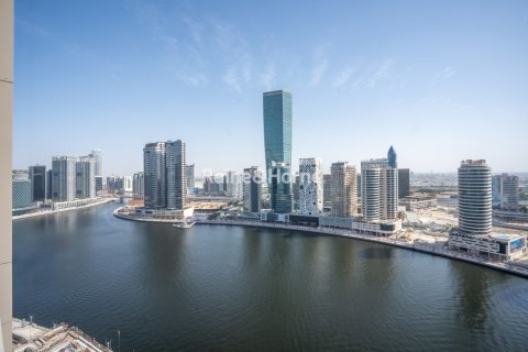 Apartman u gradu Business Bay, Dubai, UAE 3 spavaće sobe, 160.8 m2 Br. 707613