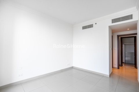 Apartemen di Downtown Dubai (Downtown Burj Dubai), UEA 2 kamar tidur, 186.3 m2 nomor 707615 - foto 10
