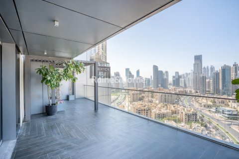 Apartemen di Downtown Dubai (Downtown Burj Dubai), UEA 2 kamar tidur, 186.3 m2 nomor 707615 - foto 16