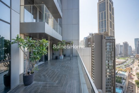 Apartemen di Downtown Dubai (Downtown Burj Dubai), UEA 2 kamar tidur, 186.3 m2 nomor 707615 - foto 17