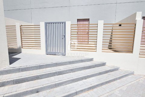 Зняти в оренду таунхаус в Rukan, Дубай, ОАЕ 2 спальні, 107м2, № 665523 - фото 16