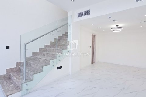 Зняти в оренду таунхаус в Rukan, Дубай, ОАЕ 2 спальні, 107м2, № 665523 - фото 4