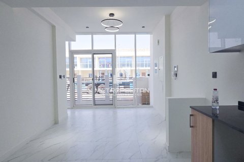 Зняти в оренду таунхаус в Rukan, Дубай, ОАЕ 2 спальні, 107м2, № 665523 - фото 2