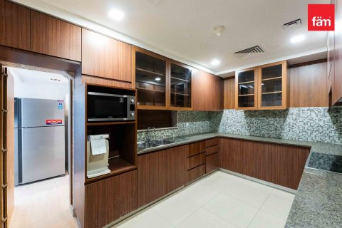 Villa zur Miete in Dubai, VAE 5 Schlafzimmer, 632.5 m2 Nr. 662429 - Foto 11