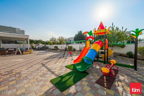 Villa zur Miete in Dubai, VAE 6 Schlafzimmer, 632.5 m2 Nr. 662429 - Foto 25