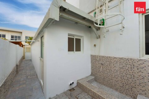 Villa zur Miete in Dubai, VAE 5 Schlafzimmer, 632.5 m2 Nr. 662429 - Foto 14