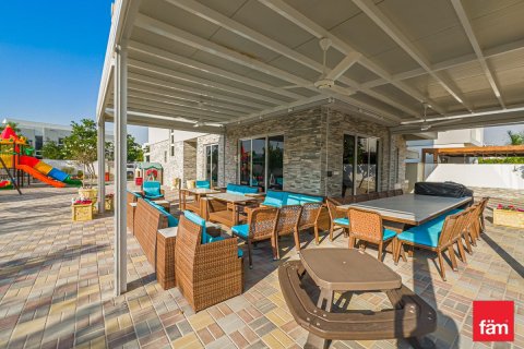 Villa zur Miete in Dubai, VAE 5 Schlafzimmer, 632.5 m2 Nr. 662429 - Foto 19