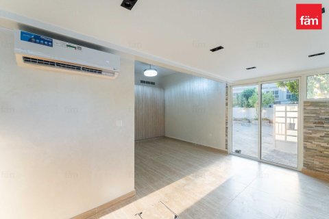 Villa zur Miete in Dubai, VAE 6 Schlafzimmer, 632.5 m2 Nr. 662429 - Foto 28