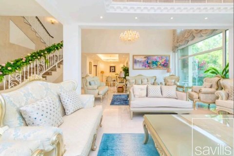 Vilë në Jumeirah Islands, Dubai, Emiratet e Bashkuara Arabe 4 dhoma gjumi, 819 m2. № 680704 - Foto 5