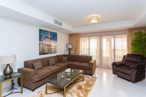 Apartment sa Palm Jumeirah, Dubai, UAE 2 silid-tulugan, 178.7 sq.m. № 641279 - larawan 1