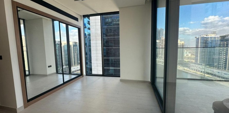 Apartment in Business Bay, Dubai, UAE 1 bedroom, 73.5 sq.m. № 655776