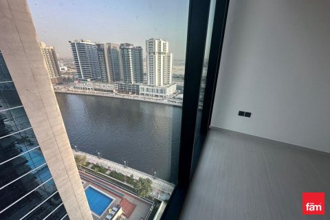 Пәтер Бизнес-Бэй, Дубай, БАӘ-да 1 жатын бөлме, 73.4 м² № 655776 - фото 12