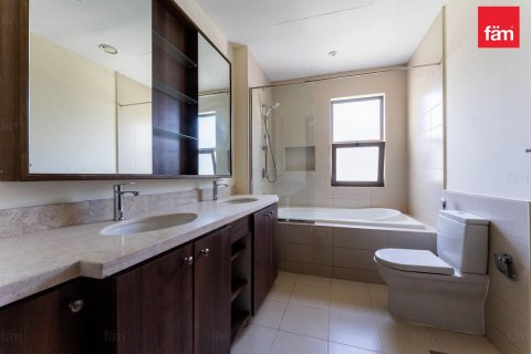 Зняти в оренду таунхаус в Рим, Дубай, ОАЕ 3 спальні, 198.4м2, № 655774 - фото 10