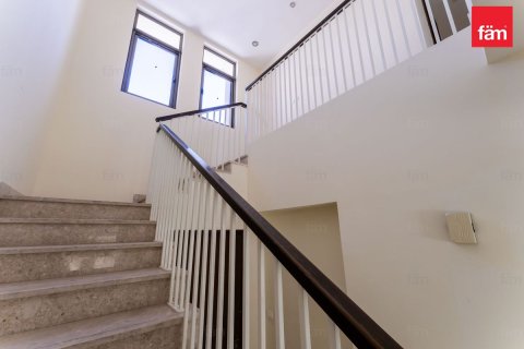 Зняти в оренду таунхаус в Рим, Дубай, ОАЕ 3 спальні, 198.4м2, № 655774 - фото 6