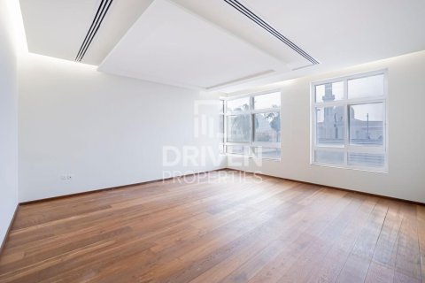 וילה למכירה ב Umm Suqeim, Dubai, איחוד האמירויות  7 חדרי שינה, 892 מ"ר, מספר 683621 - תמונה 7