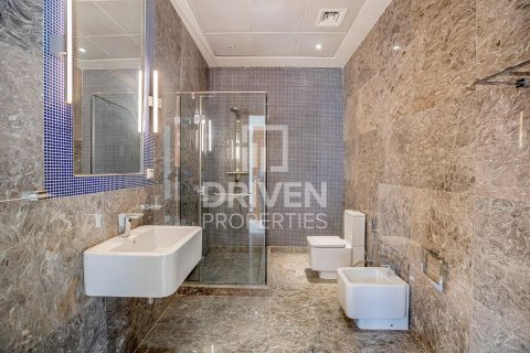 Vila v Umm Suqeim, Dubai, SAE 7 spální, 892 m2 č. 683621 - Fotografia 26