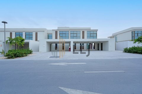 Townhouse sa Abu Dhabi, UAE 4 silid-tulugan, 452.8 sq.m. № 670005 - larawan 22