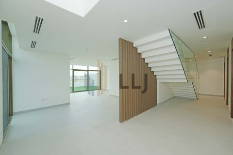 Townhouse sa Abu Dhabi, UAE 4 silid-tulugan, 452.8 sq.m. № 670005 - larawan 4